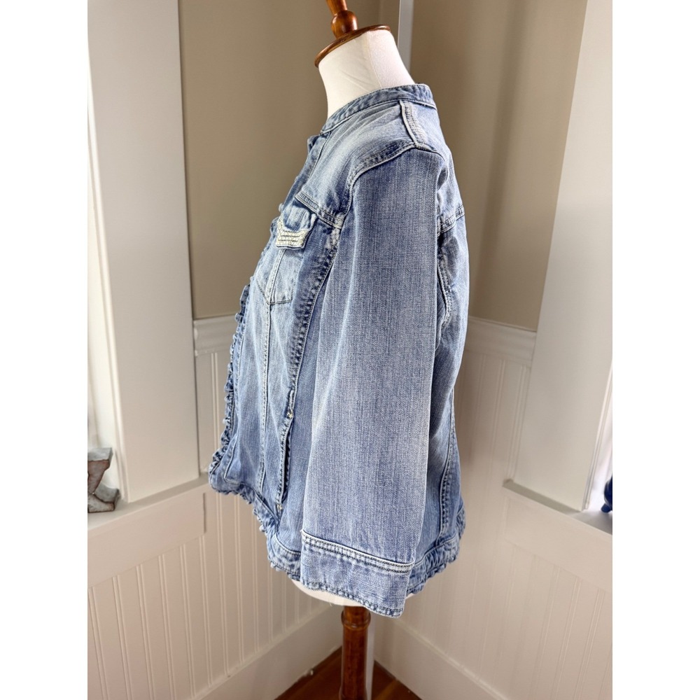 Chico's Platinum Ruffle Denim Jacket Rhinestone Light Wash Size 2 Large - Picture 10 of 16